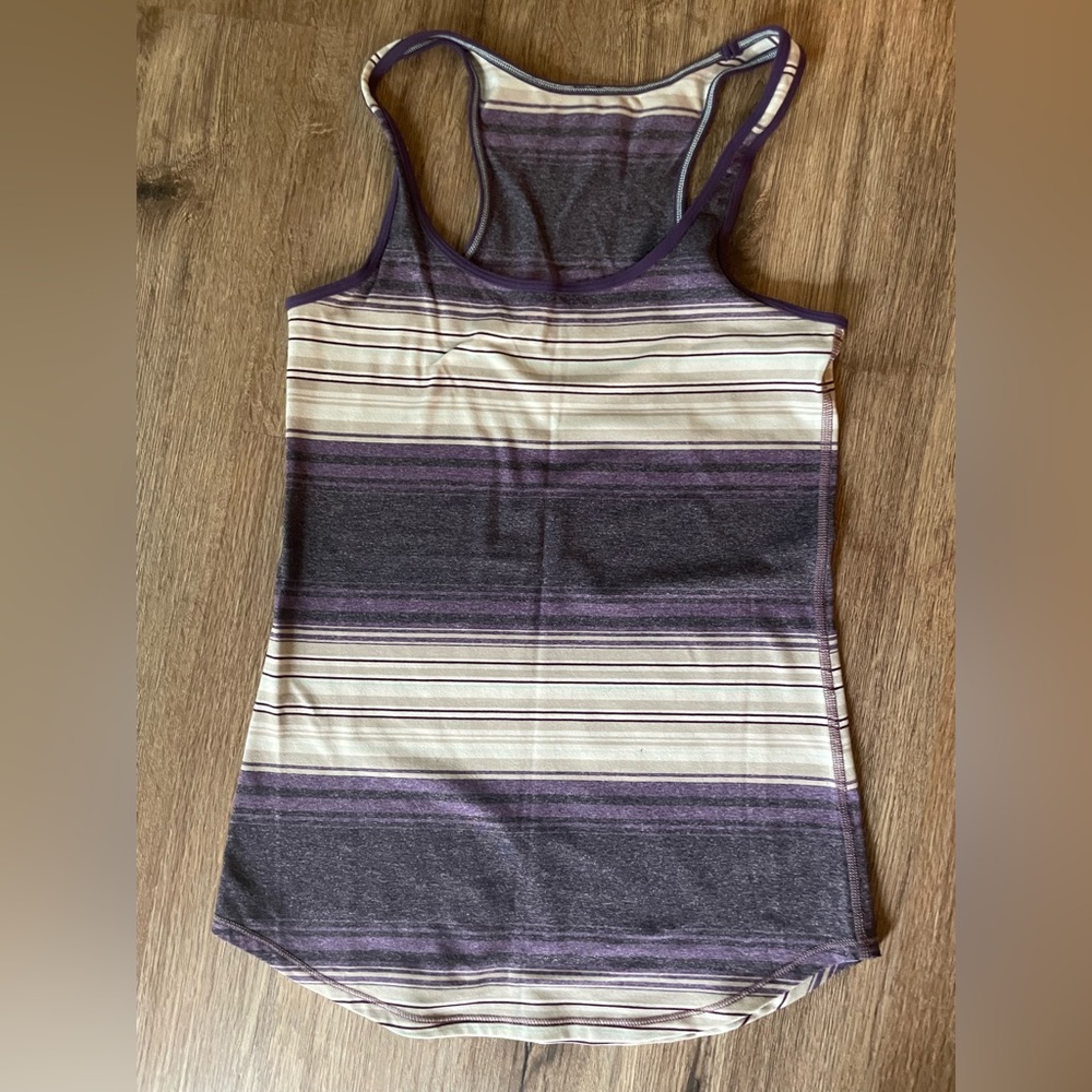Lululemon racerback tank size 6